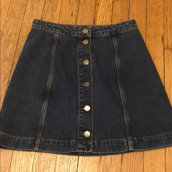 Topshop Dresses & Skirts - Topshop denim A line skirt with buttons